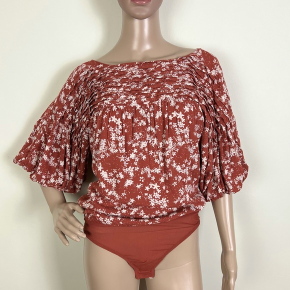 NEW FREE PEOPLE REVOLVE FLORAL PRINT BODYSUIT - Picture 3 of 9